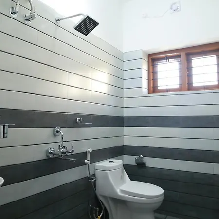 Down Town Holidays Thiruvananthapuram Exterior photo