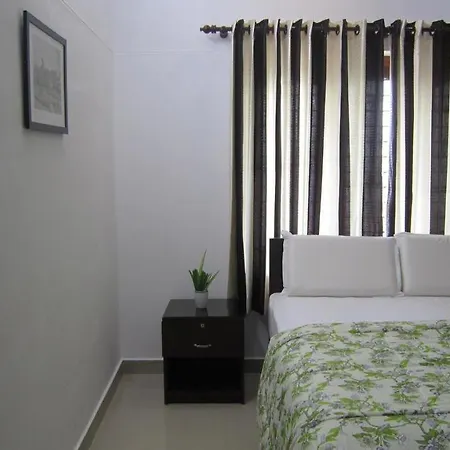 Down Town Holidays Thiruvananthapuram Exterior photo